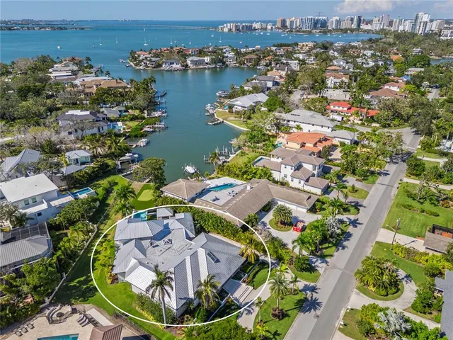 $8,900,000 | 1808 Flower Drive, Sarasota, FL 34239