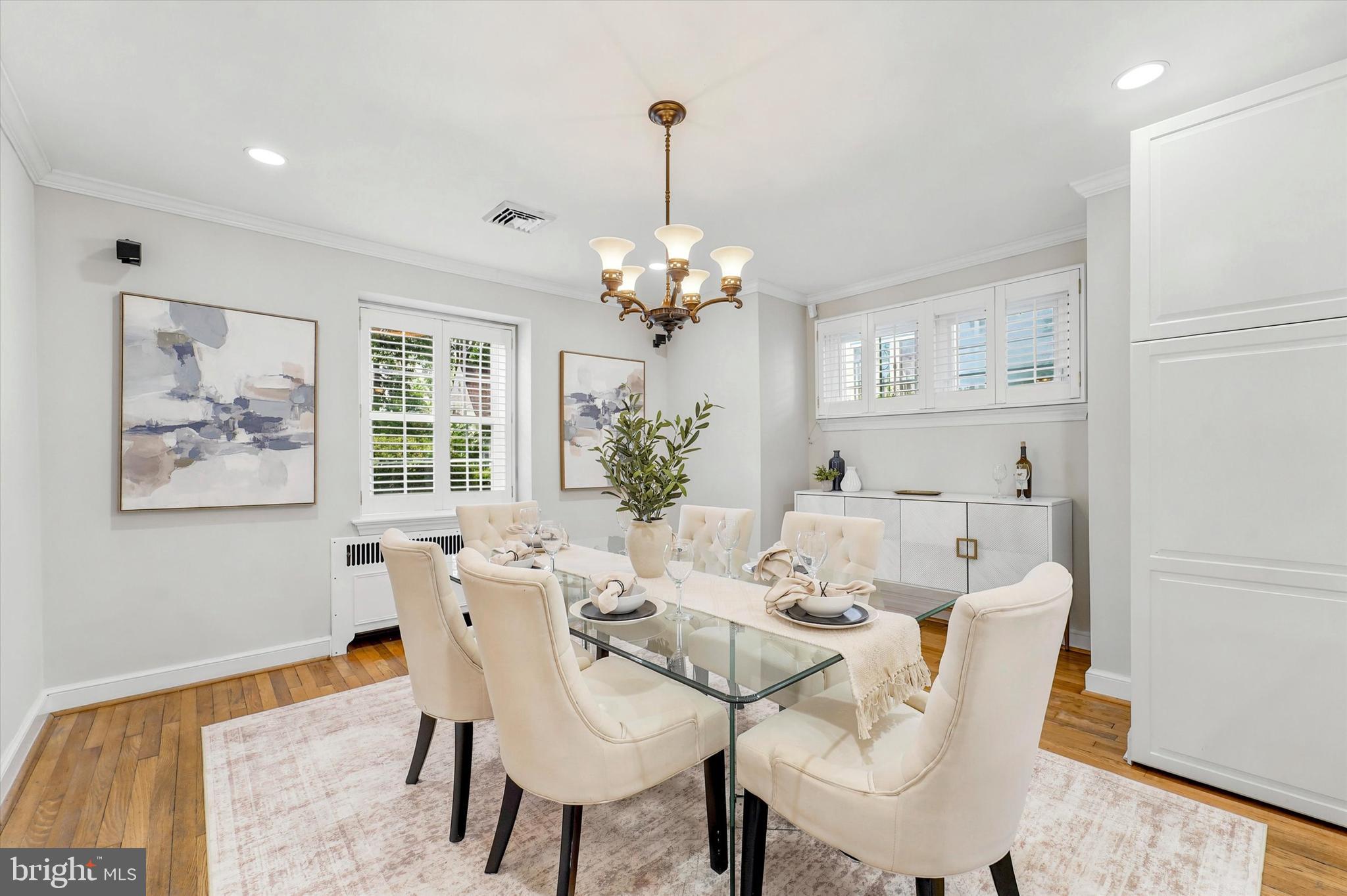 570 Strathmore Road Havertown, PA 19083 - Photo 6 of 34