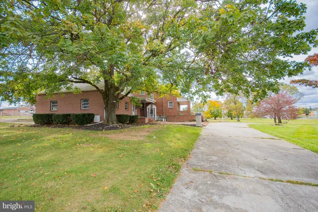 $599,900 | 4535 Arden Nollville Road, Martinsburg, WV 25403