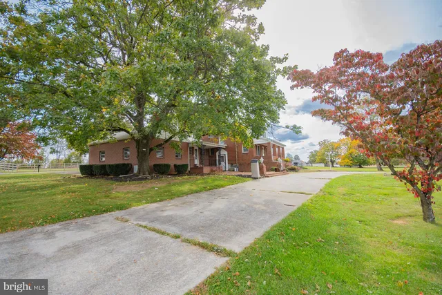 $599,900 | 4535 Arden Nollville Road, Martinsburg, WV 25403