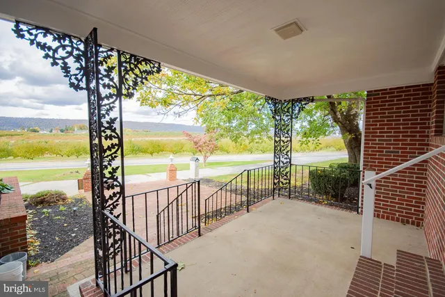 $599,900 | 4535 Arden Nollville Road, Martinsburg, WV 25403