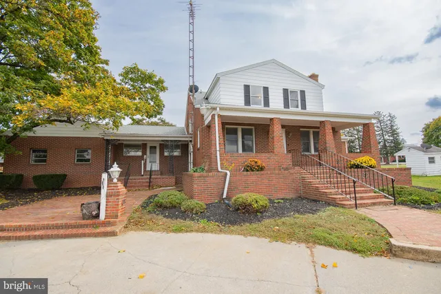 $599,900 | 4535 Arden Nollville Road, Martinsburg, WV 25403