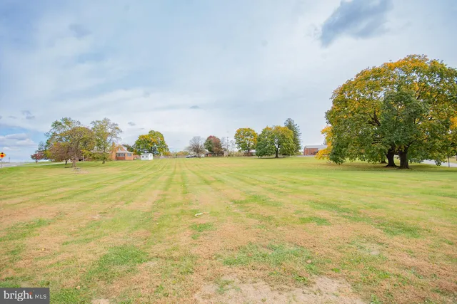 $599,900 | 4535 Arden Nollville Road, Martinsburg, WV 25403