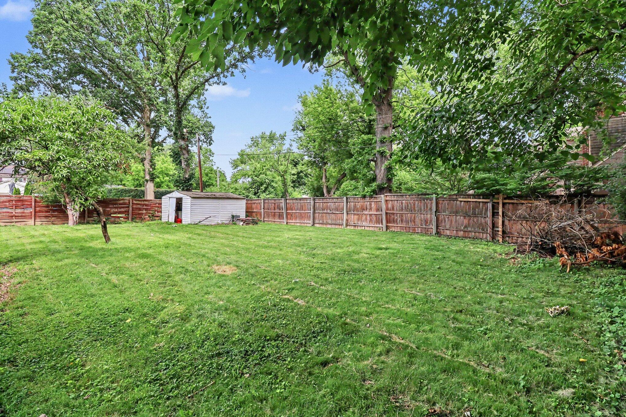 16360 Rutherland Street East Southfield, MI 48076 - Photo 25 of 29 033_file_5721