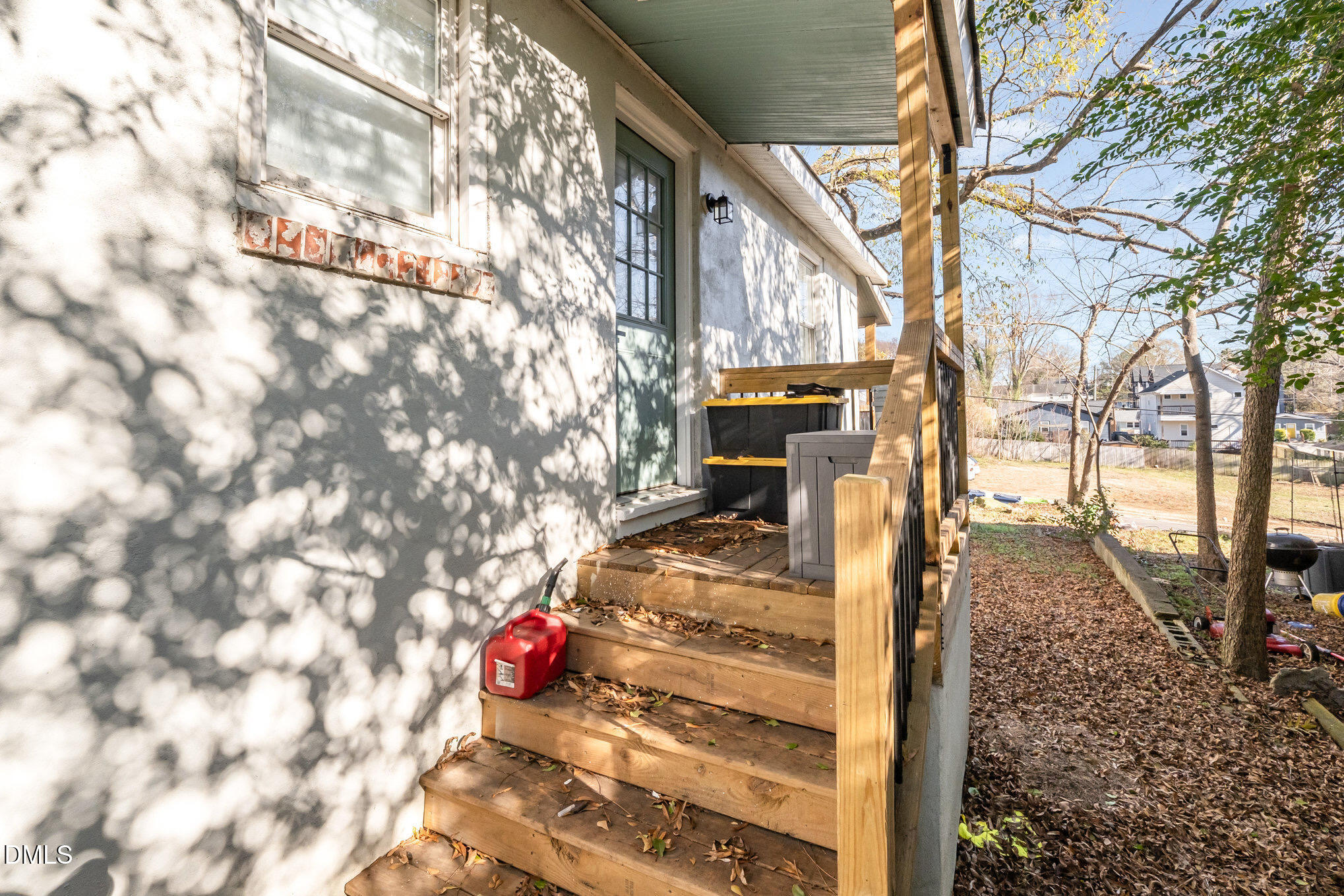 740 Quarry Street Raleigh, NC 27601 - Photo 24 of 29 a view of yard along with trees