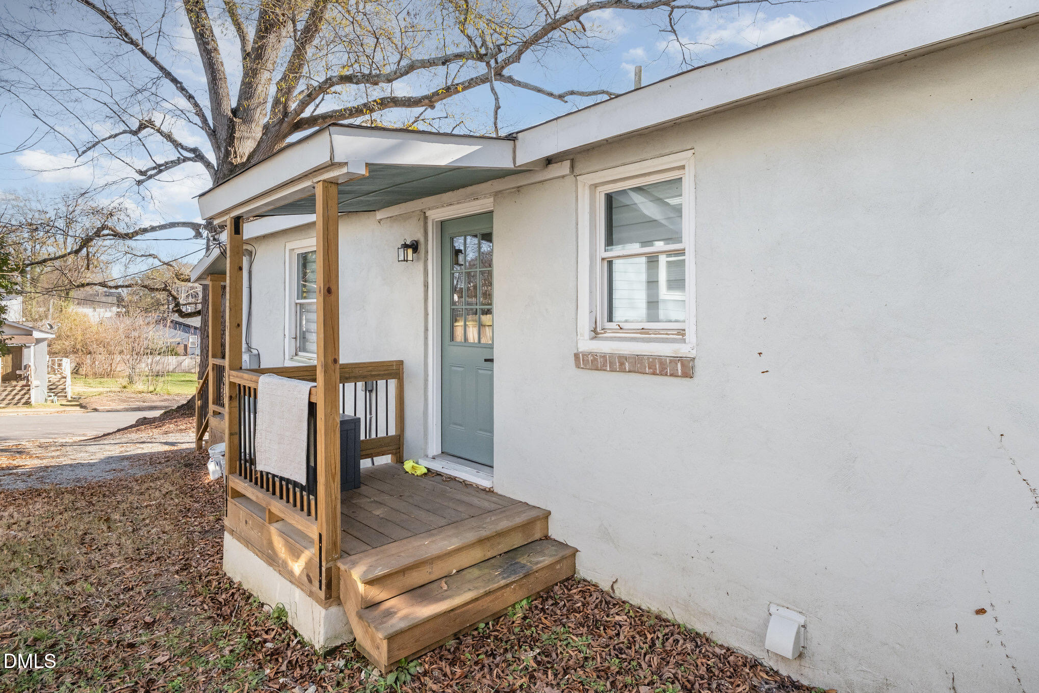 740 Quarry Street Raleigh, NC 27601 - Photo 25 of 29 a view of entryway