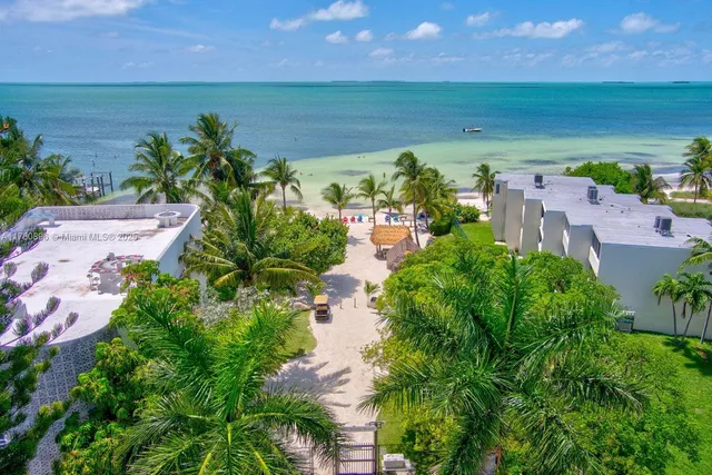 $3,499,000 | 145 Venetian Drive, Islamorada, FL 33036