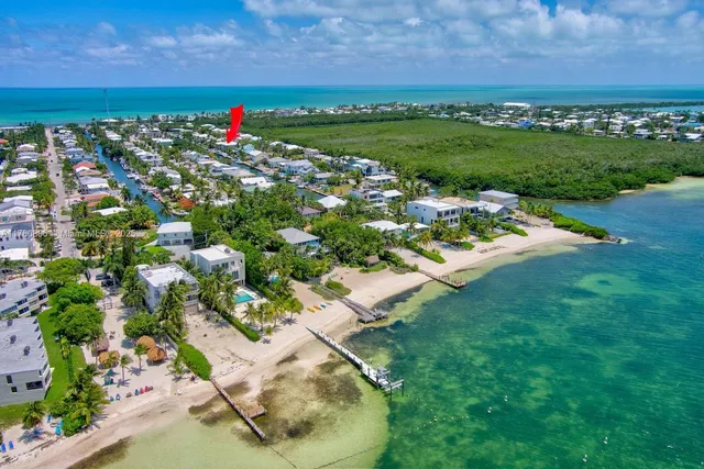 $3,499,000 | 145 Venetian Drive, Islamorada, FL 33036