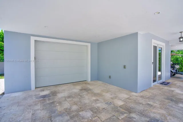 $3,499,000 | 145 Venetian Drive, Islamorada, FL 33036