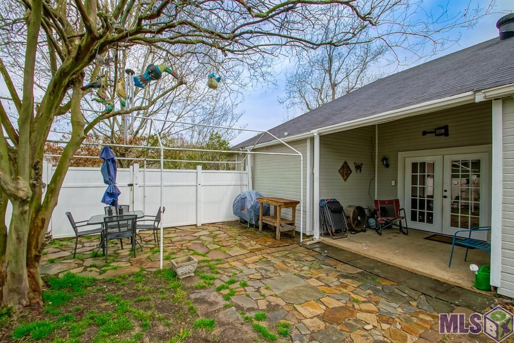 17172 Deer Meadow Avenue Baton Rouge, LA 70816 - Photo 16 of 20