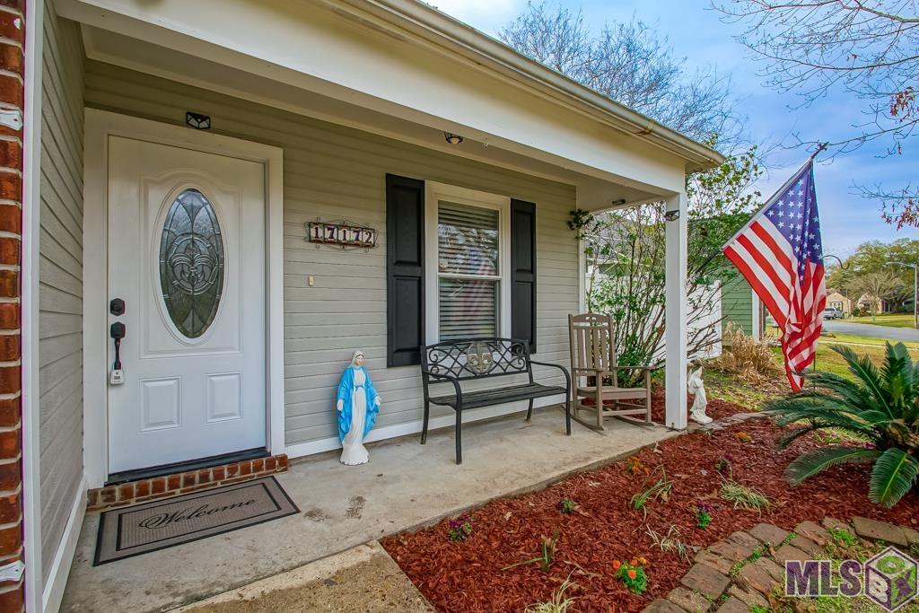 17172 Deer Meadow Avenue Baton Rouge, LA 70816 - Photo 2 of 20