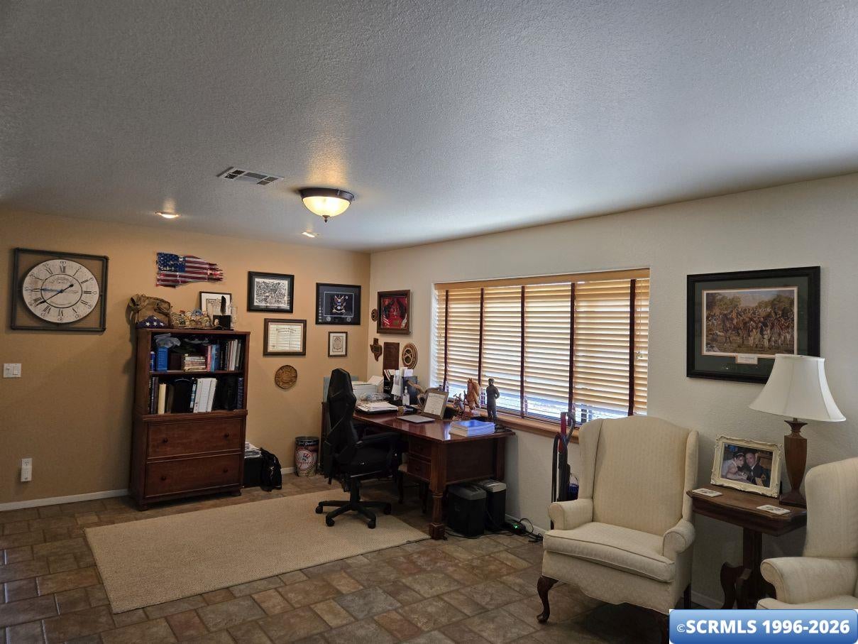 37 Kathleen Road Silver City, NM 88061 - Photo 7 of 46 Gallery Image 7