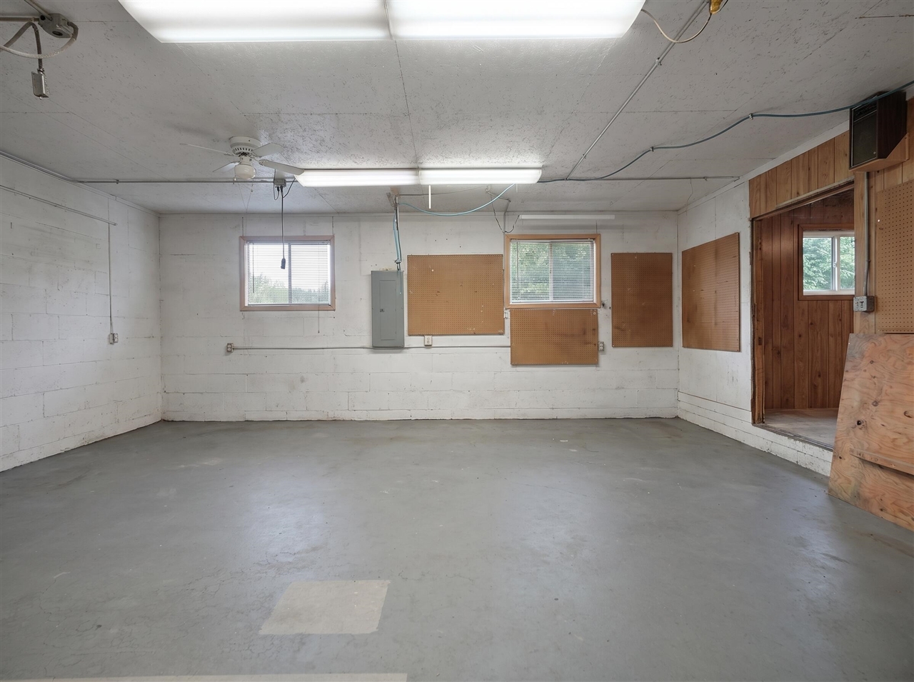 2944 West Woodrow Road Shelby, MI 49455 - Photo 28 of 62