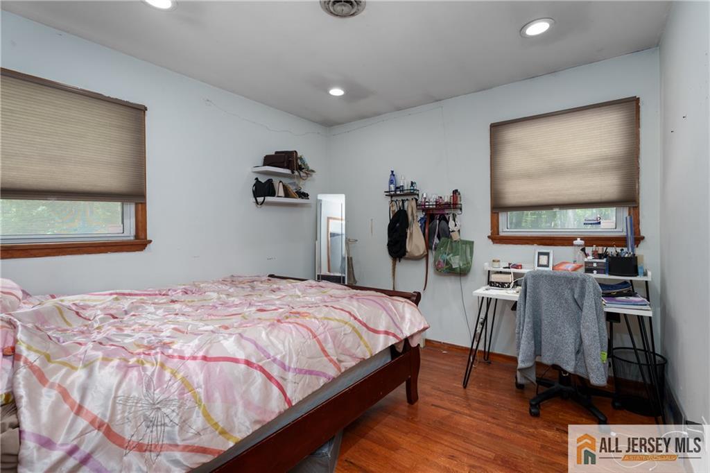 984 New Dover Road Edison, NJ 08820 - Photo 14 of 30