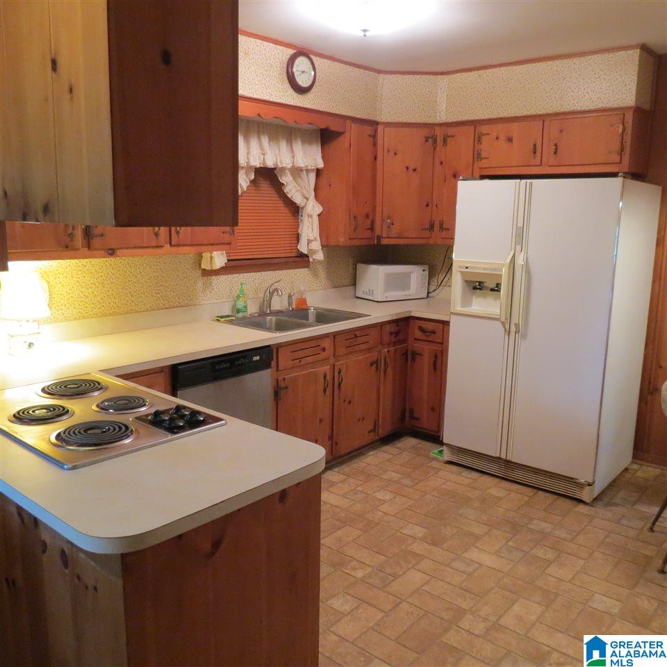 2625 5th Way Northwest Center Point, AL 35215 - Photo 9 of 18