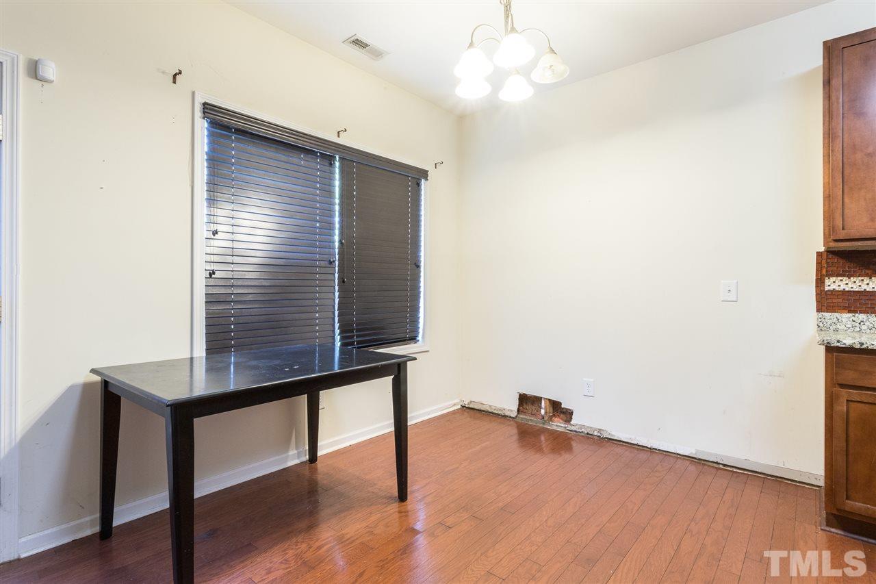 4014 Lady Slipper Lane Durham, NC 27704 - Photo 7 of 26 Gallery Image 7