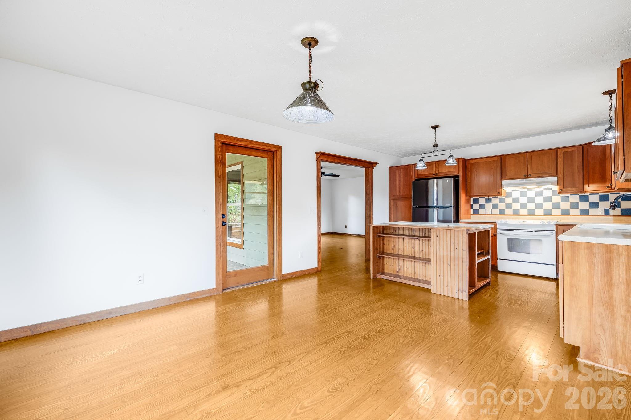 53 Armstrong Road Etowah, NC 28729 - Photo 9 of 46 Gallery Image 9