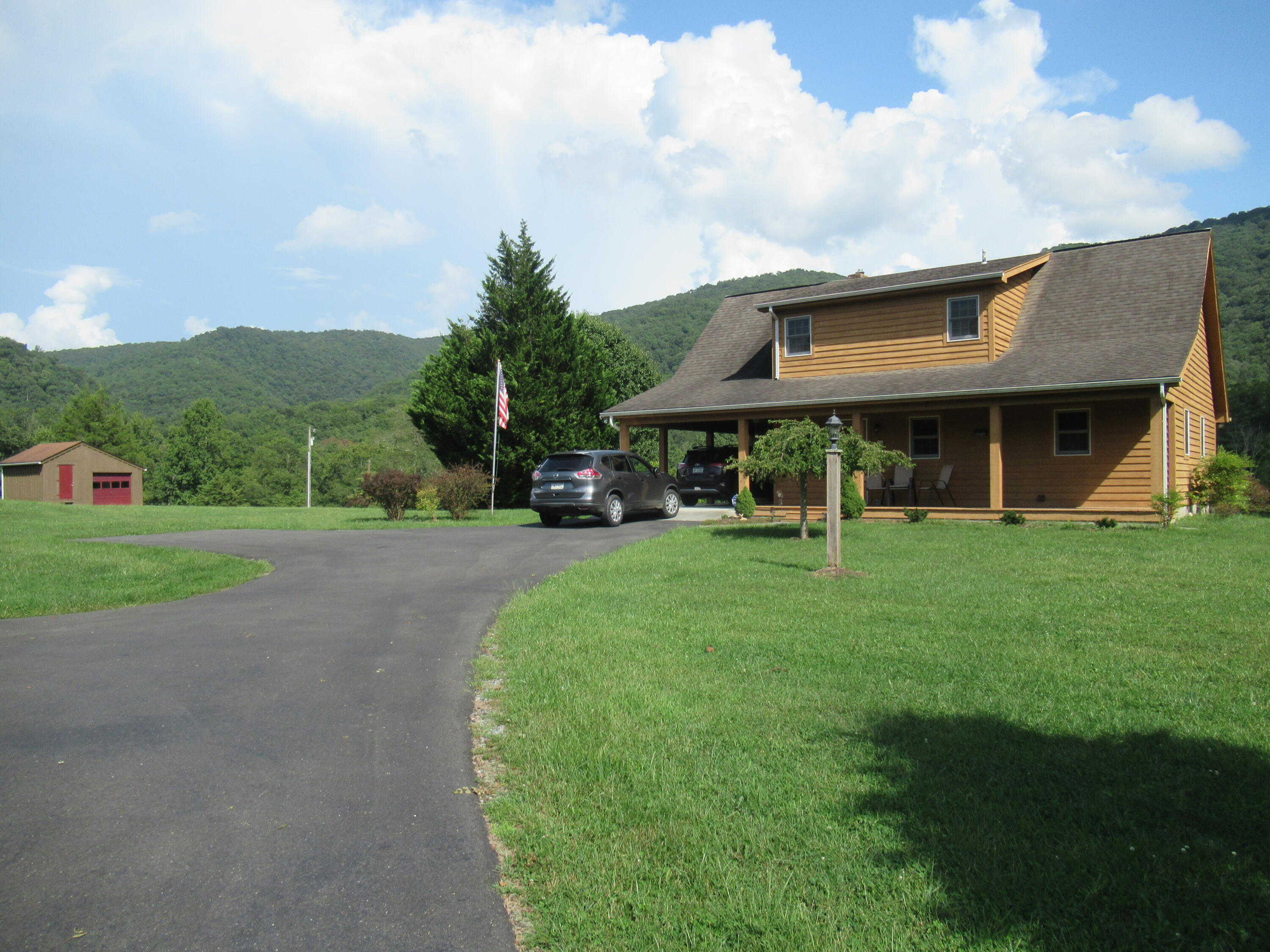 2779 Stone House Road Lewisburg, WV 24901 - Photo 47 of 53 Gallery Image 47