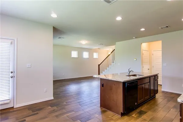 $1,895 | 3651 Sandy Brook Drive, Unit 233, Round Rock, TX 78665