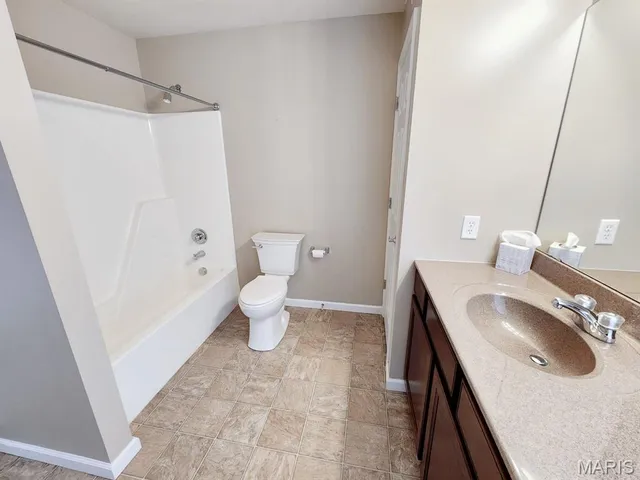 $200,000 | 1231 Piedmont Circle, St. Peters, MO 63304