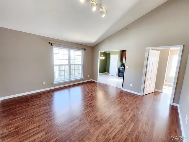 $200,000 | 1231 Piedmont Circle, St. Peters, MO 63304