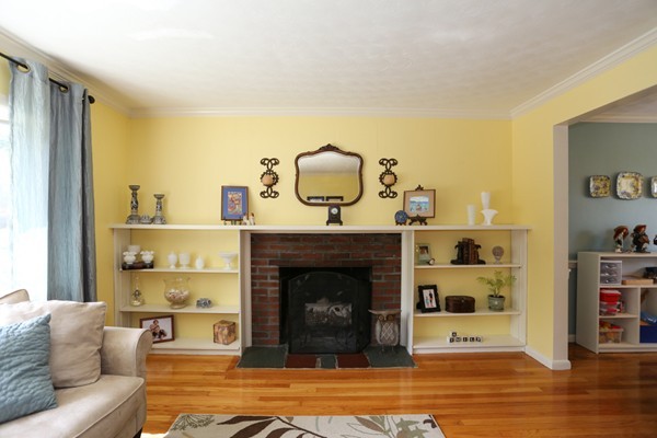 84 Highgate Road Marlborough, MA 01752 - Photo 4 of 23 Gallery Image 4