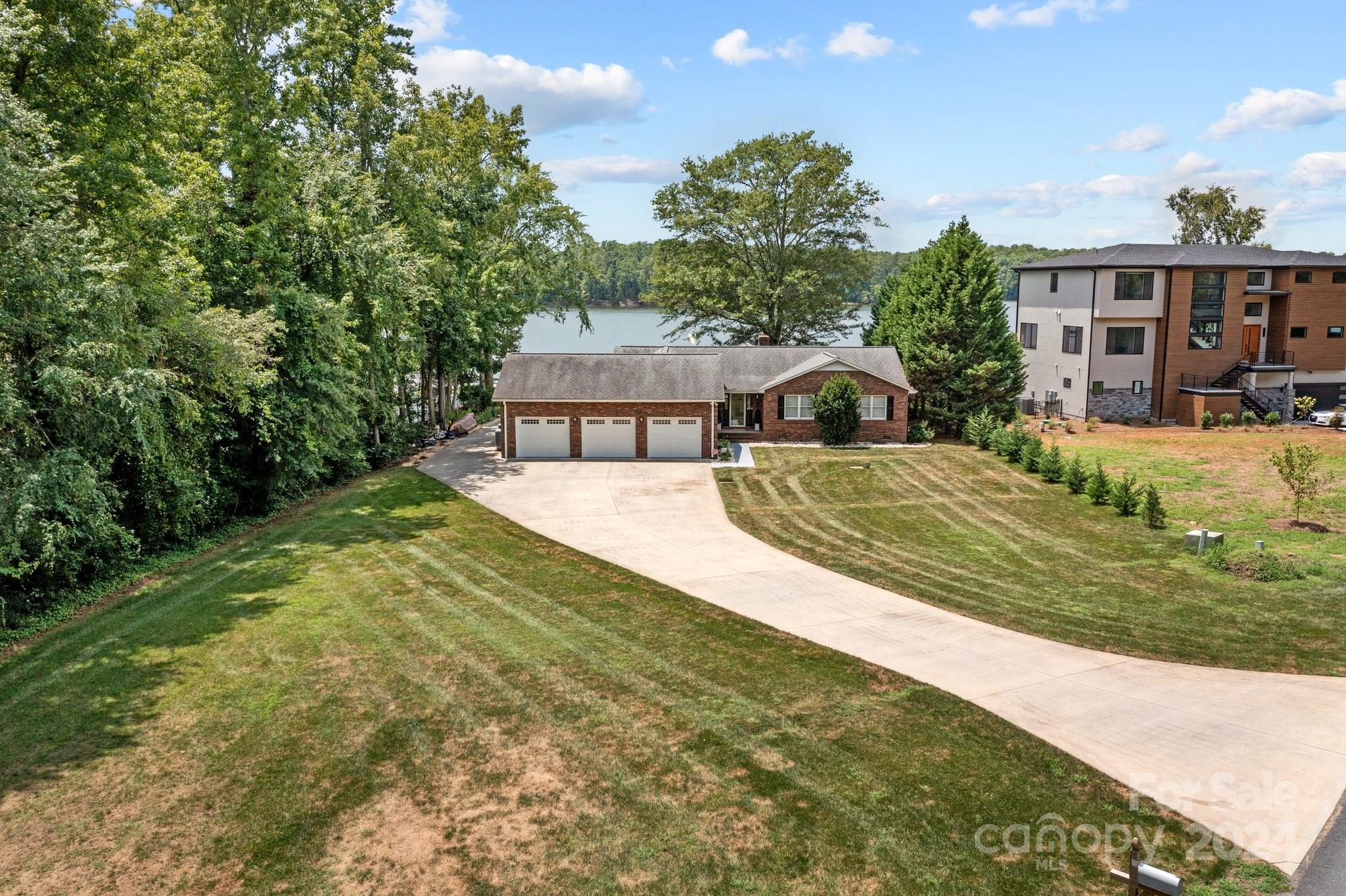 860 Mainsail Road Salisbury, NC 28146 - Photo 2 of 48 Gallery Image 2