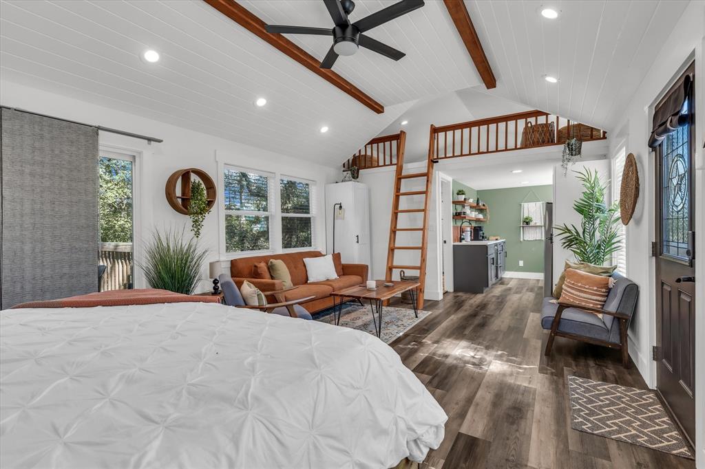 1745 Meixner Road Waco, TX 76705 - Photo 29 of 40 a bedroom with double bed and a large window