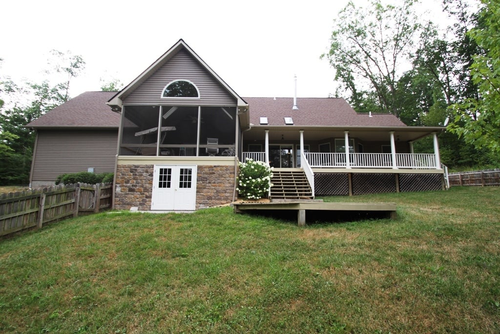 107 Fox Ridge Road Ronceverte, WV 24970 - Photo 34 of 38 Back View