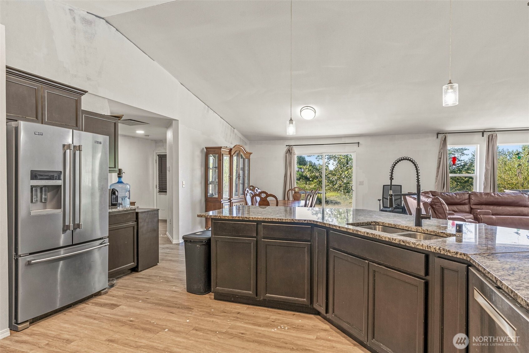 235 Flatt Road Kelso, WA 98626 - Photo 4 of 23