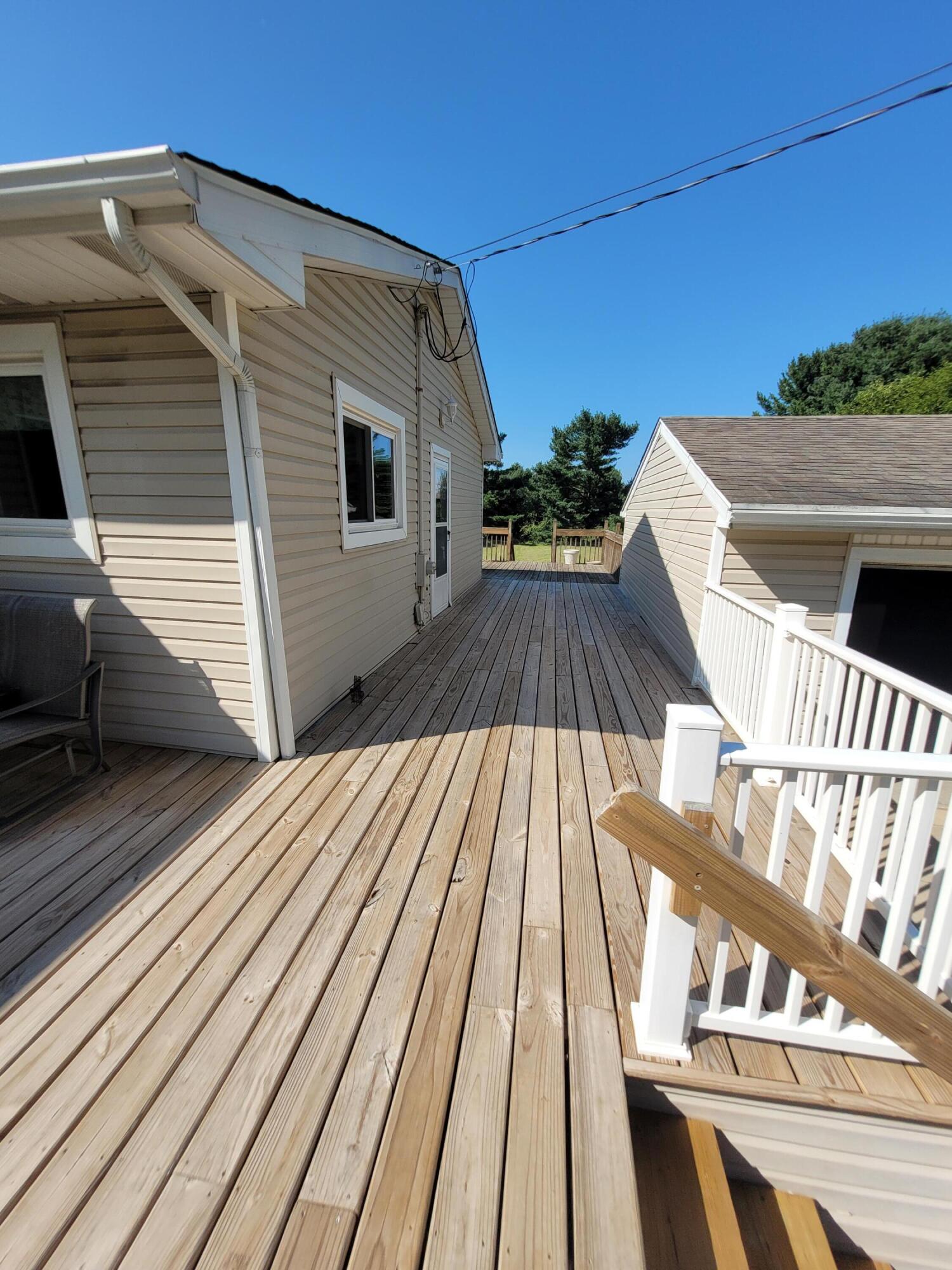 5502 Benton Road Jackson, MI 49201 - Photo 5 of 54 20230828_161953