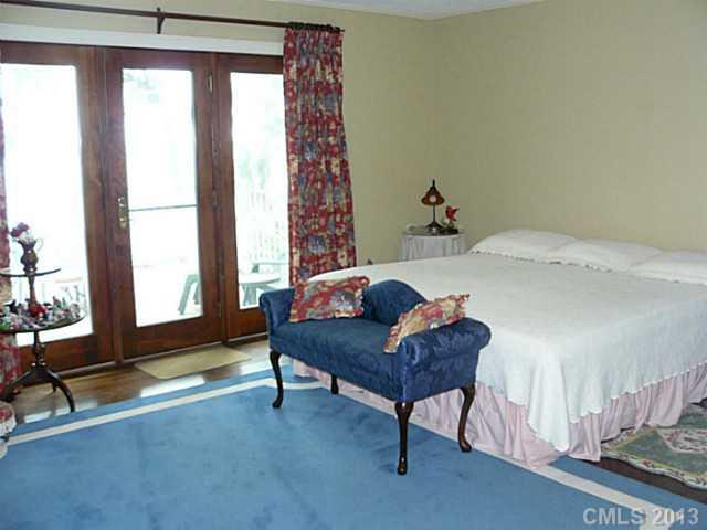 3986 Lake Shore Road South Denver, NC 28037 - Photo 10 of 16