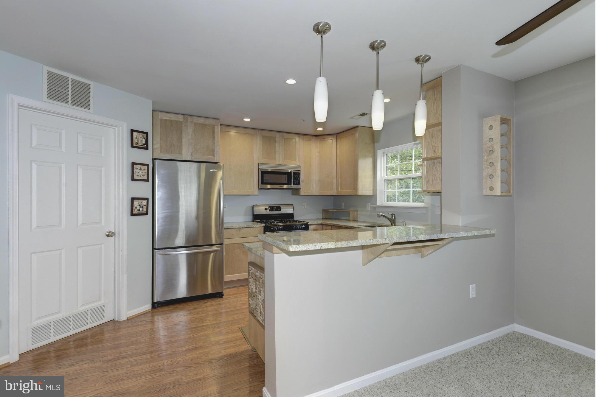 8736 Autumn Ridge Court Odenton, MD 21113 - Photo 11 of 20 Kitchen