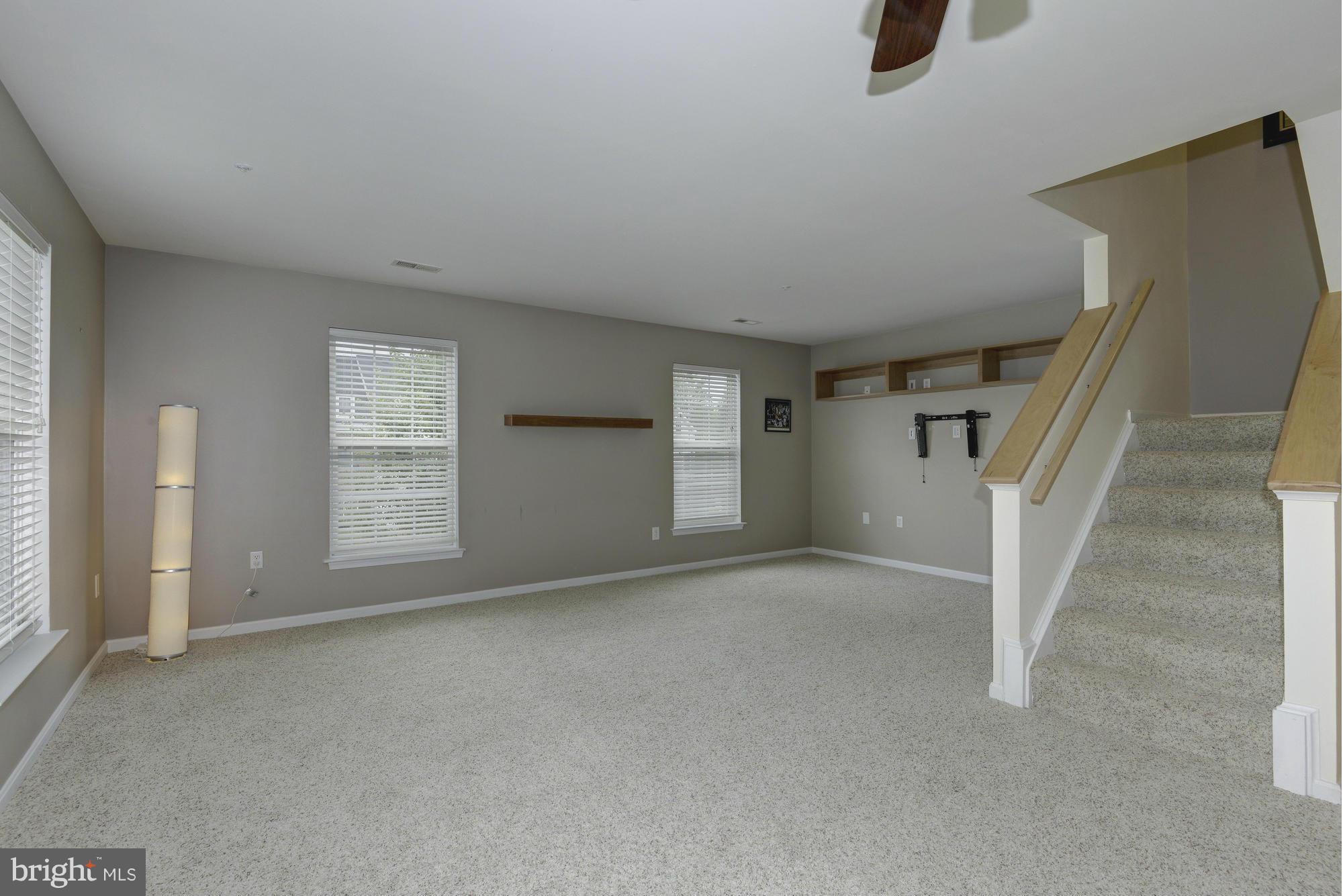 8736 Autumn Ridge Court Odenton, MD 21113 - Photo 9 of 20 Family Room