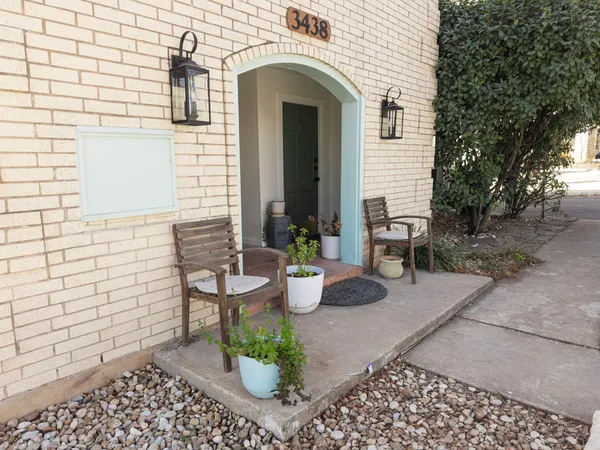 $1,100 | 3438 Willowrun Drive, Unit C, Austin, TX 78704