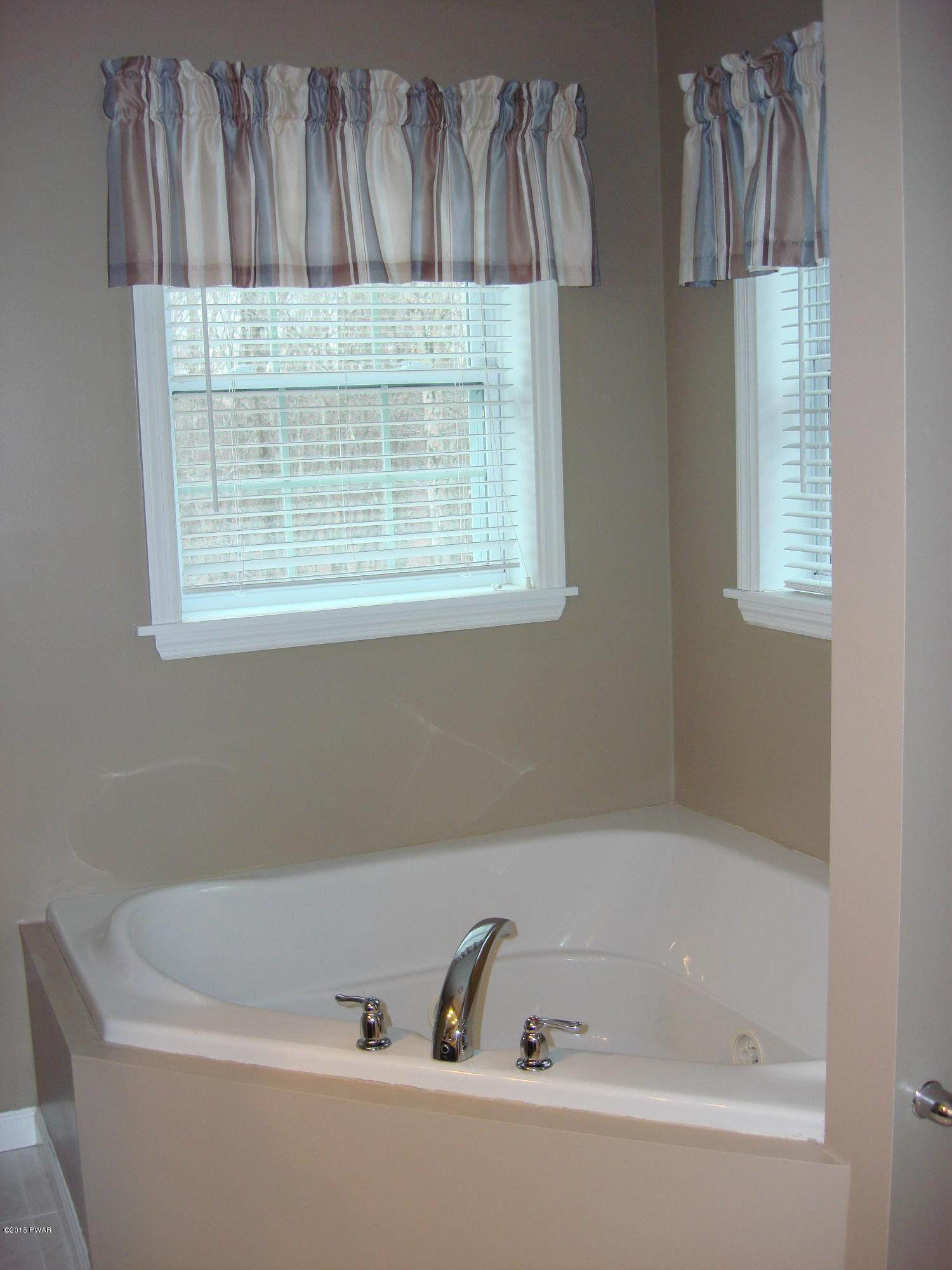 108 Springbrook Court Shohola, PA 18458 - Photo 40 of 97 Gallery Image 40