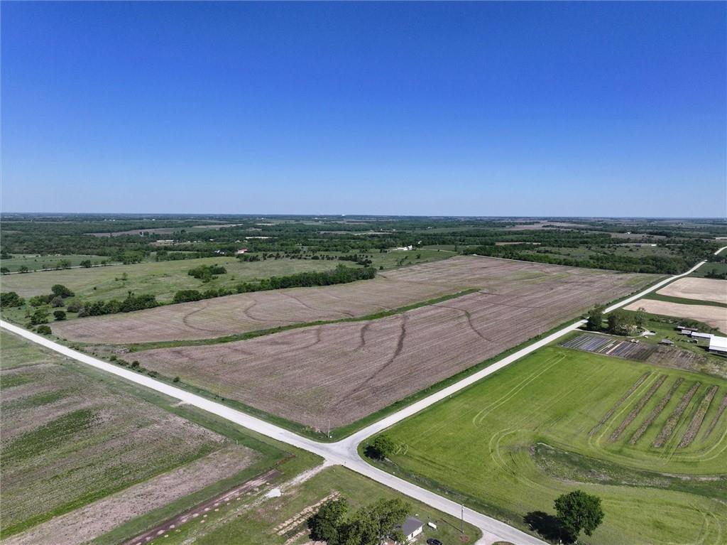 475 Shawnee Road Pomona, KS 66076 - Photo 4 of 14