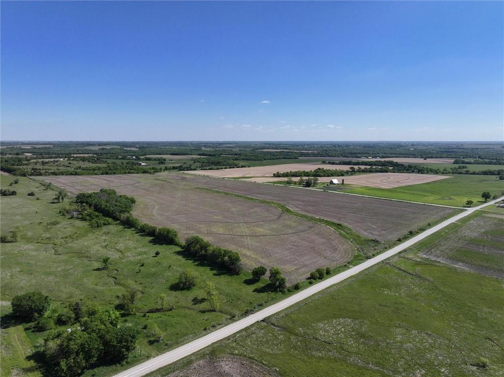 475 Shawnee Road Pomona, KS 66076 - Photo 7 of 14