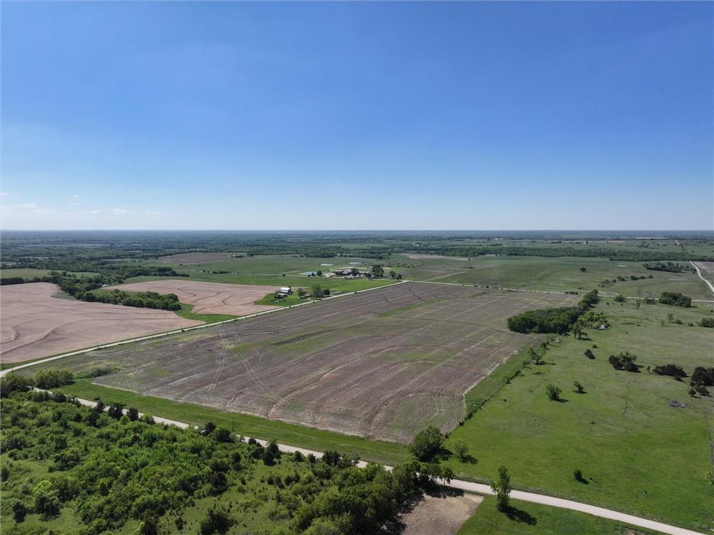 475 Shawnee Road Pomona, KS 66076 - Photo 10 of 14