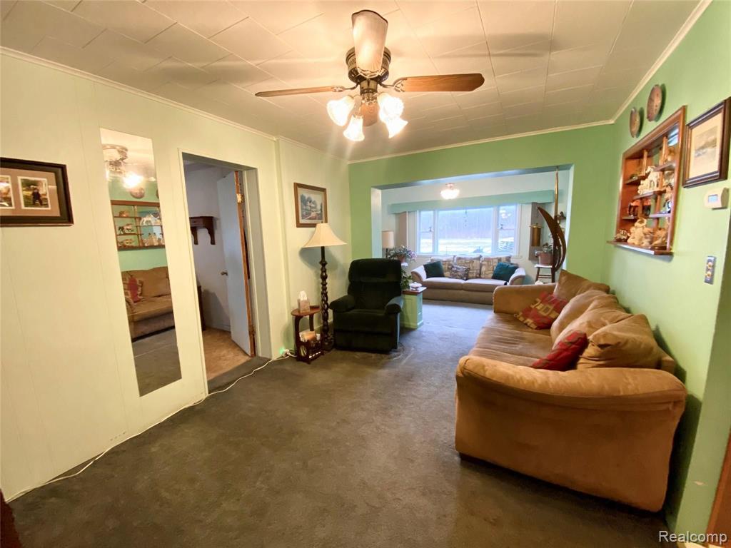 49711 Donner Road Chesterfield, MI 48047 - Photo 17 of 27