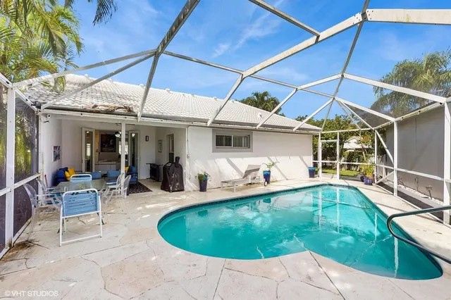 a house view with a outdoor space