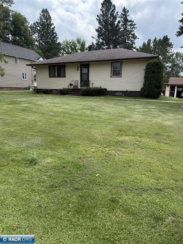 612 Fayal Road Eveleth, MN 55734 - Photo 1 of 15 Gallery Image 1