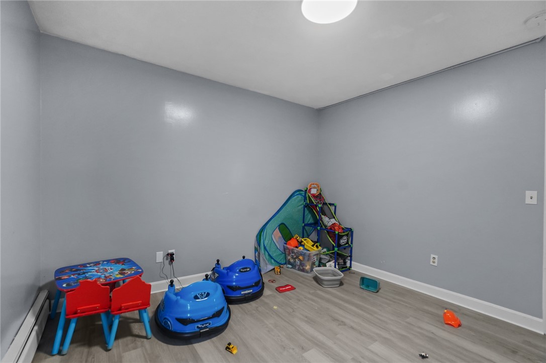 54 Jefferson Avenue Pawtucket, RI 02860 - Photo 10 of 15