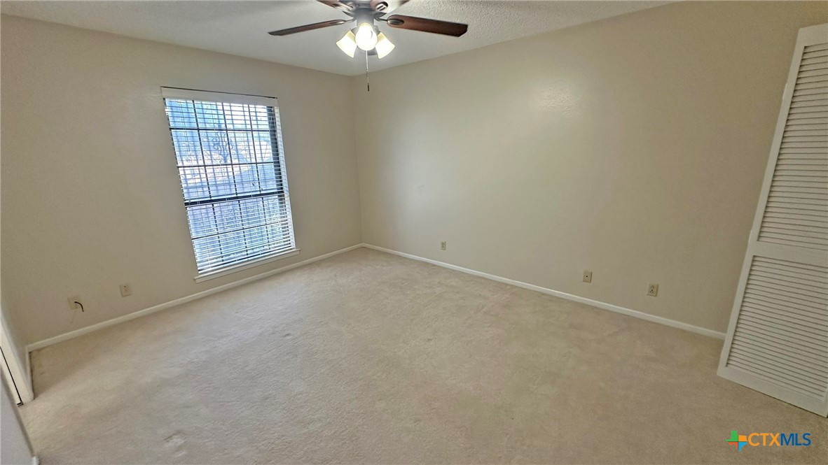 1500 Halbert Street Killeen, TX 76541 - Photo 25 of 36 an empty room with windows
