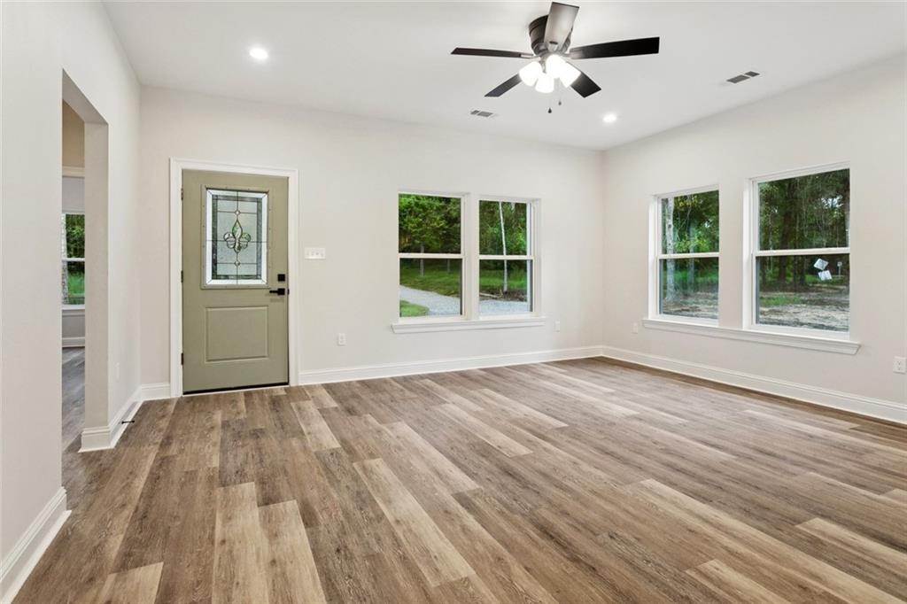 28535 Berry Todd Road Lacombe, LA 70445 - Photo 6 of 23 Gallery Image 6