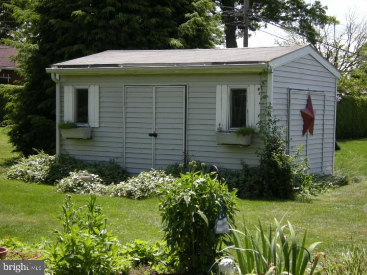61 Colonial Road Allentown, PA 18109 - Photo 20 of 20 Gallery Image 20