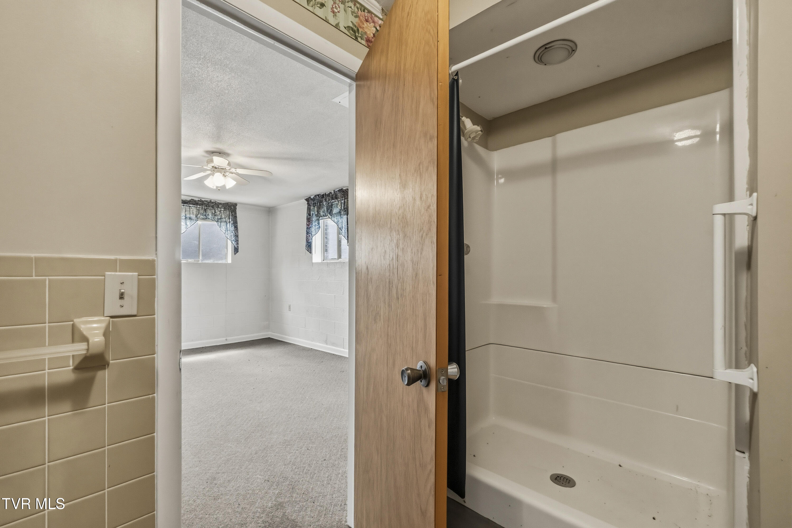 595 East Allens Bridge Road Greeneville, TN 37743 - Photo 43 of 63 43