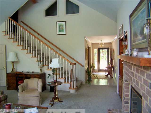 5519 Stonebridge Road Pleasant Garden, NC 27313 - Photo 2 of 9 Entry.