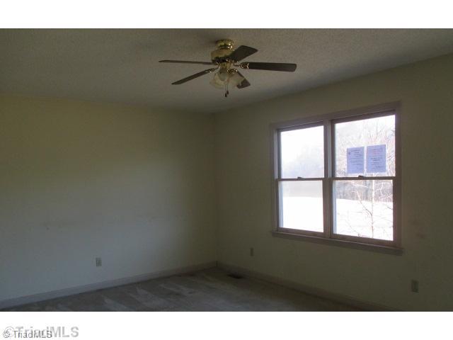 3215 Quick Road Ruffin, NC 27326 - Photo 2 of 5 Living Room.