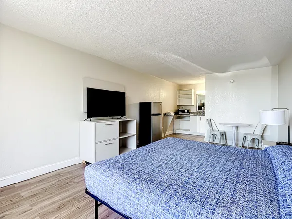 $975 | 4645 North Socrum Loop Road, Unit 101, Lakeland, FL 33809